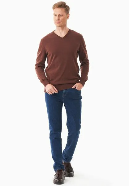 ORGANICATION ORGANICATION Pullover aus Bio-Baumwolle mit V-Ausschnitt, Radical brown, – Produktbild 2 von 4