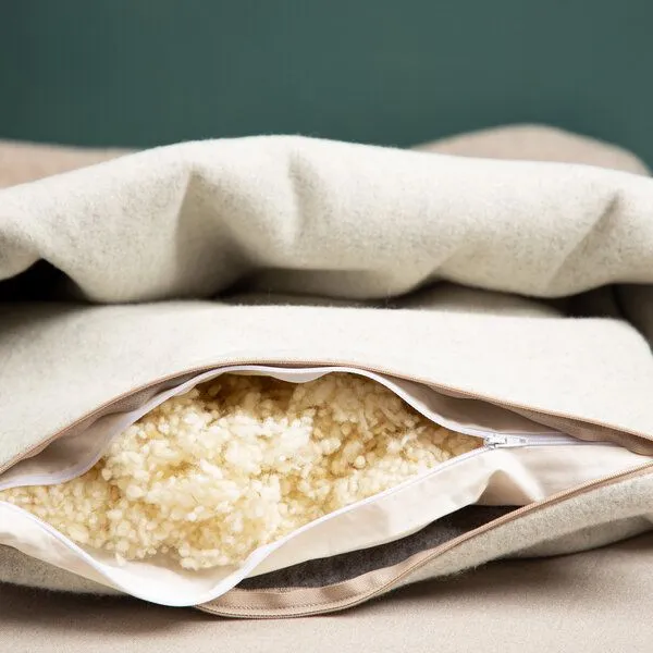 nahtur-design nahtur-design Komfortkissen für den Kuschelsack für Hunde | 100% Schurwolle – Produktbild 3 von 8