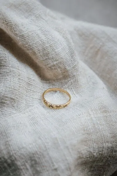 Jyoti - Fair Works Jyoti - Fair Works Ring Roshanee Messing – Produktbild 1 von 4