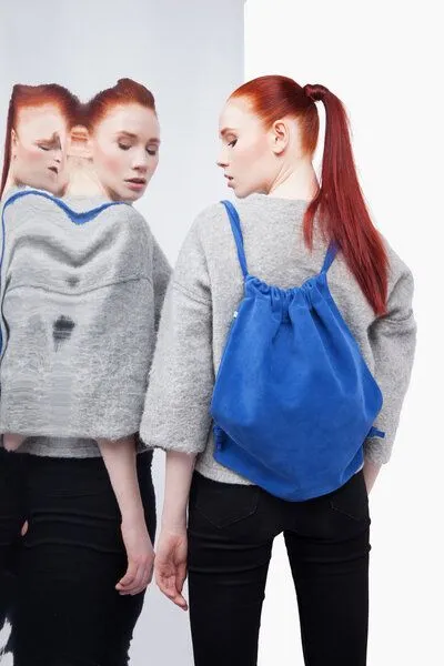 ELEKTROPULLI ElektroPulli Ledertasche SANNE, Blau wildleder, – Produktbild 2 von 2