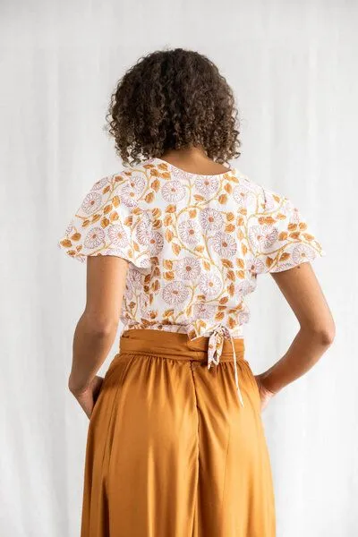 Jyoti - Fair Works Jyoti - Fair Works Bio-Baumwoll Wickelbluse Neeraj, Blumen, – Produktbild 4 von 4