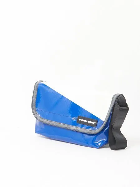 Freitag Freitag F41 Hawaii Five-O - white blue (000004289692) – Produktbild 2 von 3