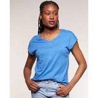 Alma Lovis Alma & Lovis Legeres V-Shirt aus leichter Bio-Baumwolle / EcoVero | Flamé V, Blue (blau), – Produktbild 1 von 1