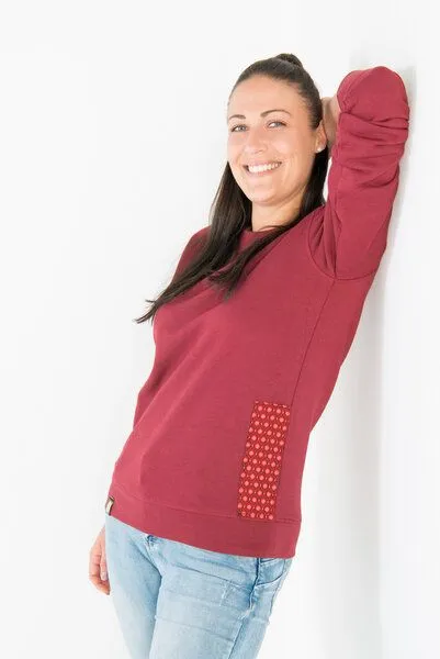 Maishameanslife Maishameanslife Shwe Shwe Pattern Unisex Sweater, Burgundy, – Produktbild 3 von 4