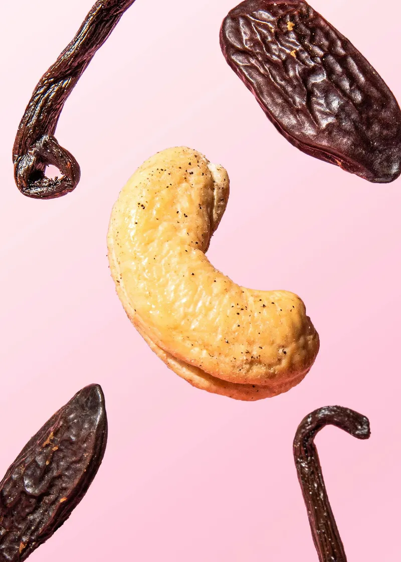 KoRo Cashewkerne mit Vanille und Tonka 500 g – Produktbild 4 von 5