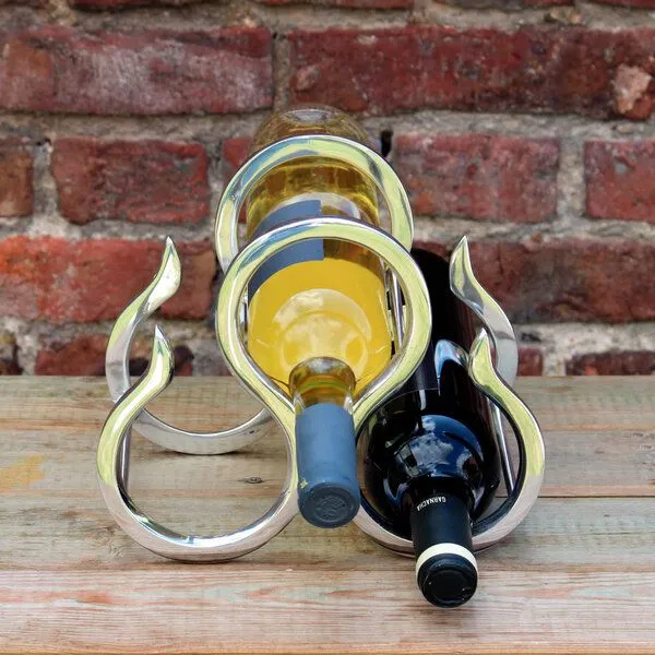 Mitienda Shop Mitienda Shop Weinflaschenhalter aus Zinn "New York" – Produktbild 1 von 3