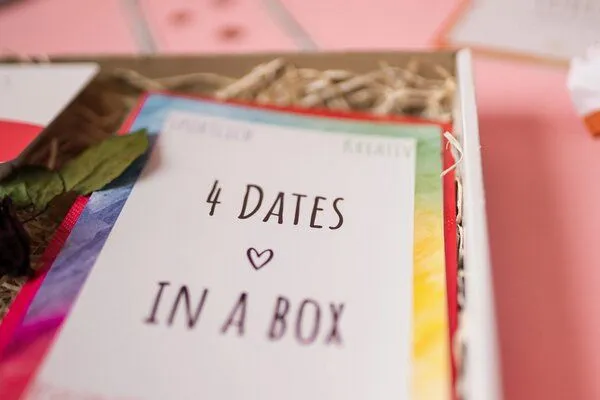 Packtive Packtive 4 Dates in a Box - Die Geschenkbox für Paare – Produktbild 4 von 4
