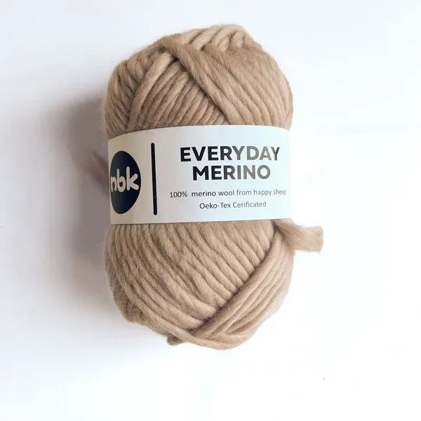 PANAPUFA PANAPUFA Merino-Seidengarn Wolle, Beige, – Produktbild 1 von 1