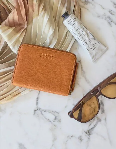 O MY BAG O MY BAG ROBBIE Wallet - Classic Leather, Wild oak soft grain, – Produktbild 1 von 4