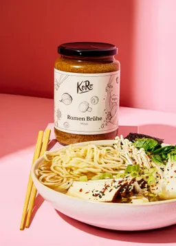KoRo Vegane Miso Ramen Brühe | 720 ml – Produktbild 1 von 1