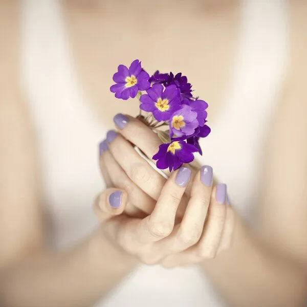 Look To Go Look To Go • veganer Nagellack • VIOLETT & LILATÖNE • 21-free & PETA approved, Lila, – Produktbild 2 von 6