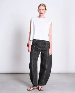 JAN N JUNE JAN N JUNE Barrel Leg Jeans FAYA aus Bio-Baumwolle GOTS – Produktbild 1 von 1