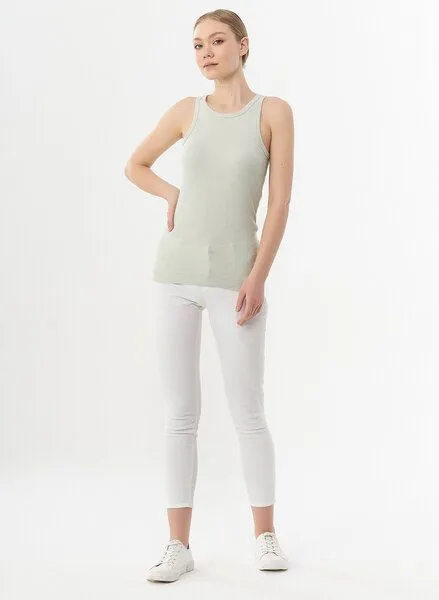 ORGANICATION ORGANICATION Geripptes Basic Top aus Bio-Baumwolle, Sage green, – Produktbild 2 von 4