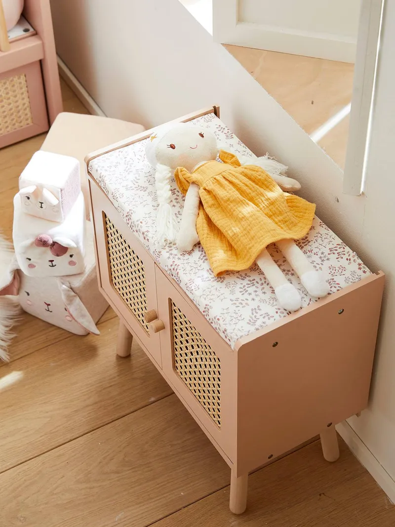 Vertbaudet Vertbaudet Puppen-Wickeltisch Petite Poesie, Rosa/braun, – Produktbild 2 von 4