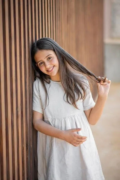 PETER JO PETER JO Kleid Lavanda aus Leinen, Creme, – Produktbild 2 von 3