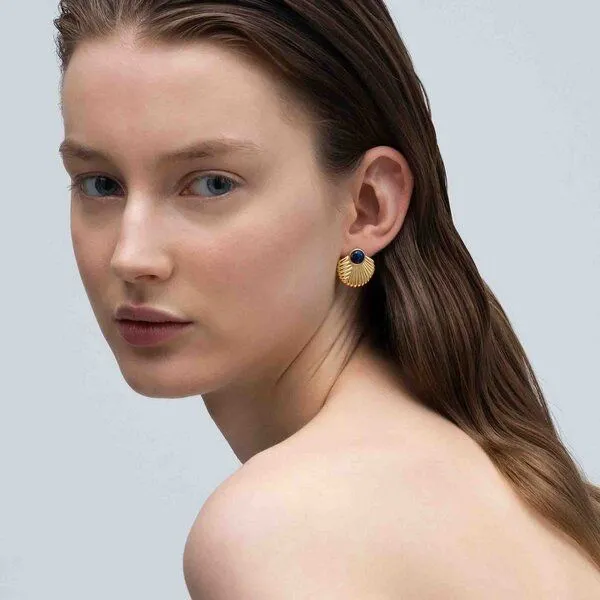 fejn jewelry fejn jewelry Ohrstecker 'bold half sun' mit Lapislazuli, Gold, – Produktbild 4 von 4