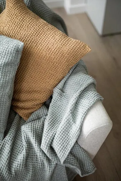 AmourLinen AmourLinen Waffeldecke aus Leinen, Sage green (grün), – Produktbild 3 von 3