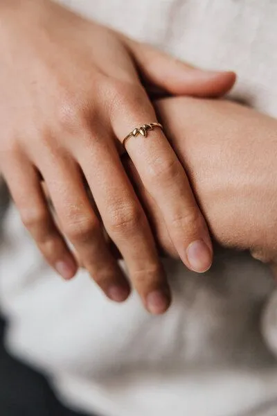Jyoti - Fair Works Jyoti - Fair Works Ring Paudha Messing – Produktbild 1 von 4