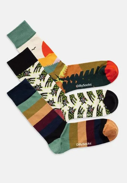 DillySocks DillySocks Socken „Abstract Nature“, Creme, rot, orange, grau-grün, dunkelgrün, schwarz, creme, grün, – Produktbild 3 von 4