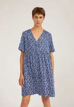 ARMEDANGELS ARMEDANGELS AAINO MIDSUMMER NIGHT - Damen Kleid aus LENZING ECOVERO – Produktbild 1 von 1