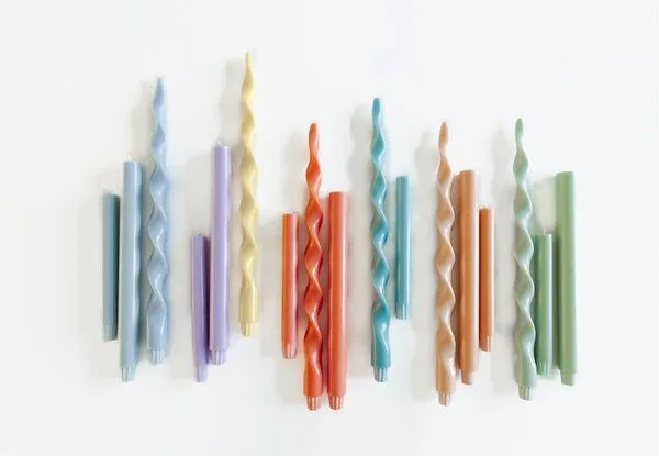 Originalhome Originalhome Gute Stabkerzen für bewusste Geschenke - paraffinfrei & vegan, Lila (lavender), – Produktbild 3 von 3