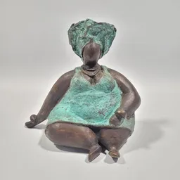 Moogoo Creative Africa Moogoo Creative Africa Bronze-Skulptur "Dicke Madame" versch. Modelle und Farben Unikat Upcycling – Produktbild 1 von 1