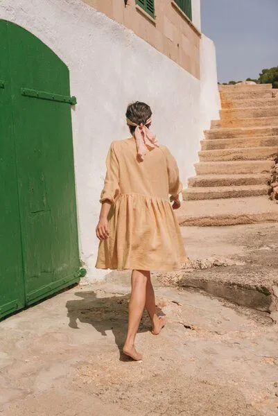 AmourLinen AmourLinen Sofia Kleid aus Leinen in Midilänge, Senf, – Produktbild 2 von 4