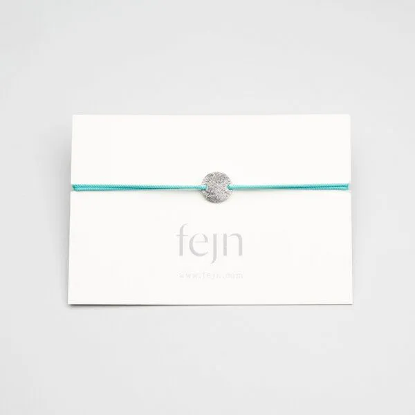 fejn jewelry fejn jewelry Armband 'satin disc' mit farbigen Textilband, Silber, – Produktbild 1 von 8