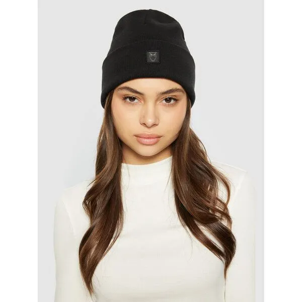 KnowledgeCotton Apparel KnowledgeCotton Apparel Mütze - Rib Beanie - aus Bio-Baumwolle mit Logo Patch, Schwarz (black jet), – Produktbild 1 von 4