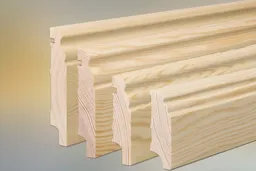 woodstore24 Sockelleiste Kiefer für Parkett und Massivholzdielen, Berliner Profil, 120 x 20 mm, klar lackiert, fallende Längen 100 - 290 cm – Produktbild 1 von 1