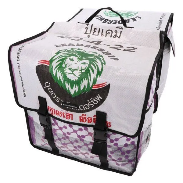 MoreThanHip MoreThanHip Doppelte Fahrradtasche aus recycelten Zement- oder Fischfuttersäcken - Mumba, Weis - löwe, – Produktbild 1 von 4