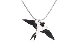 BeWooden BeWooden Holzanhänger Swallow Pendant – Produktbild 1 von 1