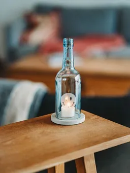 MaBe MaBe GOOD vibes only - Windlicht Upcycling mit einem Lächeln – Produktbild 1 von 1