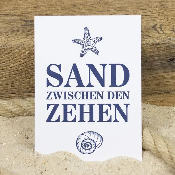 Bow & Hummingbird Bow & Hummingbird Postkarte "Sand zwischen den Zehen" – Produktbild 2 von 2