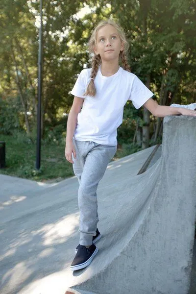 Neutral Neutral® Kinder Jogginghose Sweathose von Neutral, Navy, – Produktbild 2 von 3