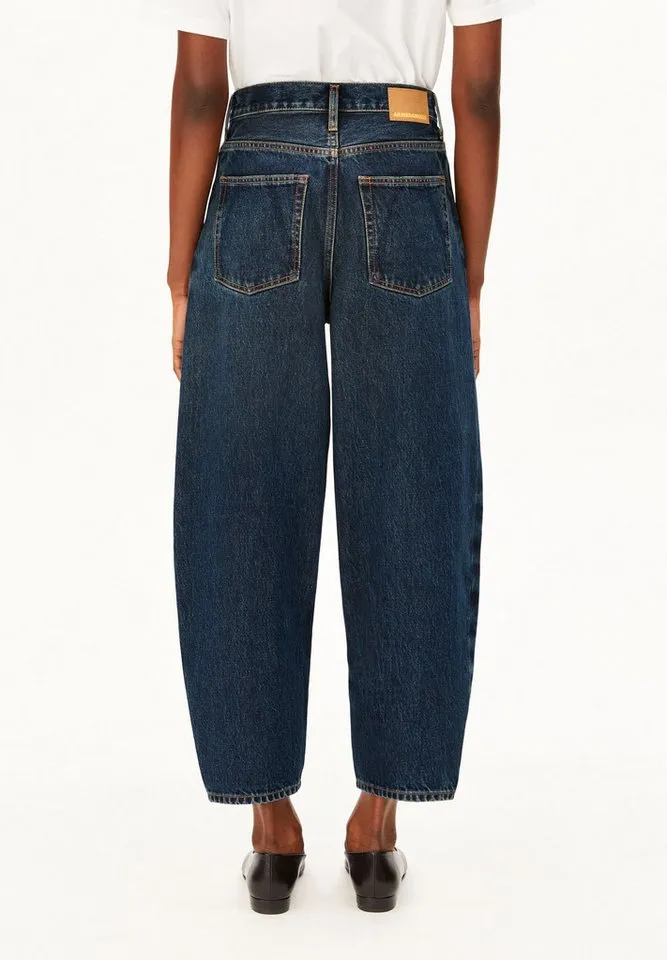 ARMEDANGELS ARMEDANGELS Weite Jeans BAARLY BARREL 100% Bio-Baumwolle Non Stretch (Non-Stretch, Loose Fit) High waist, Blau, – Produktbild 4 von 5