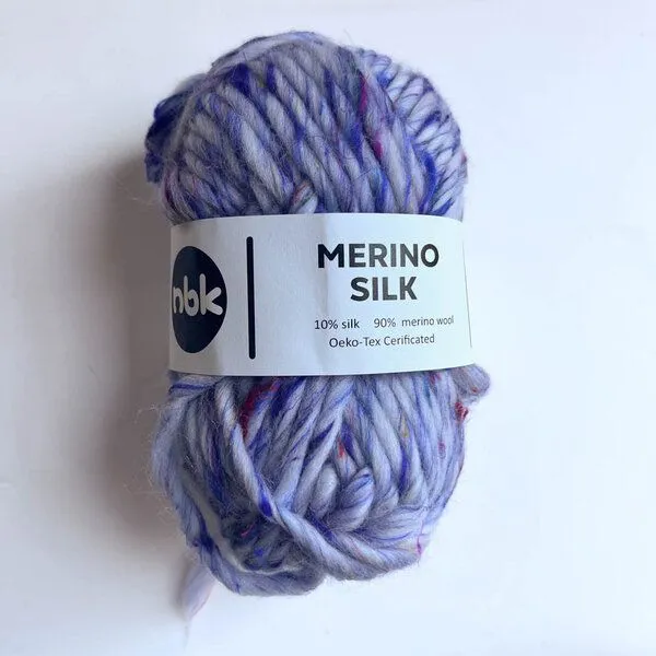 PANAPUFA PANAPUFA Merino-Seidengarn Wolle, Miro silber blau, – Produktbild 1 von 4