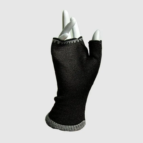 LANARTO slow fashion LANARTO slow fashion Pulswärmer zweifarbig gestrickt aus Merinowolle, Schwarz (graphit), – Produktbild 2 von 2
