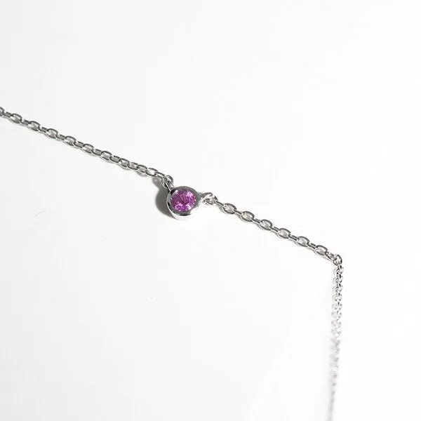 Eppi Eppi Silberne minimalistische Kette mit einem rosa Saphir Glosie, Gelb, – Produktbild 2 von 3