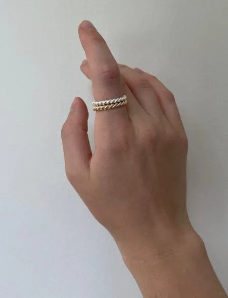 noemvri fashion label noemvri fashion label Swirl Ring, Gold, – Produktbild 1 von 4