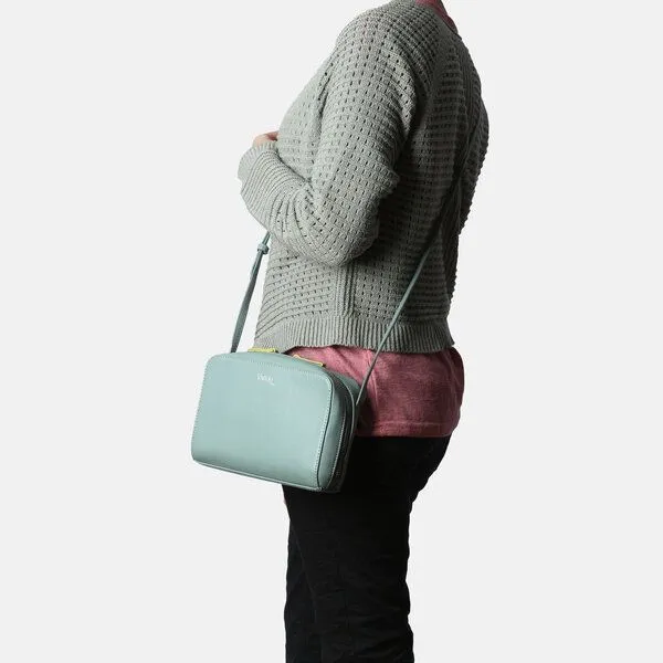 Vargu Vargu Leder-Umhängetasche Loreen 1, Mint green, – Produktbild 3 von 4