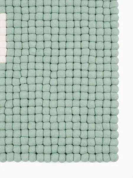 myfelt myfelt Filzkugelteppich 4Friends rechteckig, 100% Schurwolle, Blau (heinz), – Produktbild 1 von 4