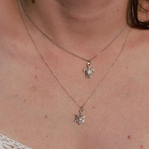 pakilia pakilia Silber Kette Schildkröte klein Fair-Trade und handmade – Produktbild 4 von 4