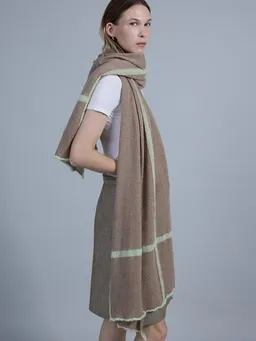 Susan's Fashion Susan's Fashion beige-brauner Merinowollschal Theresa – Produktbild 1 von 1