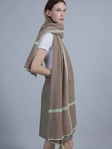 Susan's Fashion Susan's Fashion beige-brauner Merinowollschal Theresa, Beige, – Produktbild 1 von 4