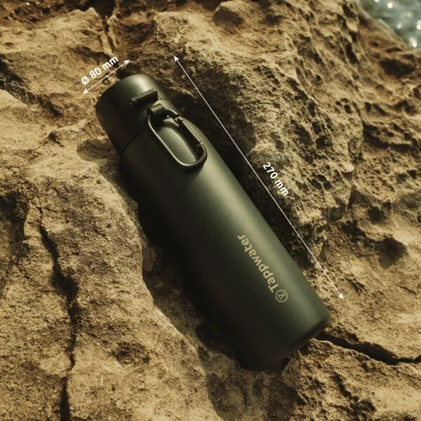 Tappwater Tappwater BottlePro Adventure - Wasserflasche 750ml. Thermoflasche mit Filter, filtert 99,99% der Krankheitserreger., Schwarz, – Produktbild 2 von 4