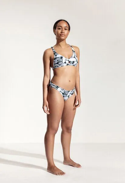 Oy Oy Surf Bikini Oberteil „Coho“, Grünes blattmuster, – Produktbild 4 von 4