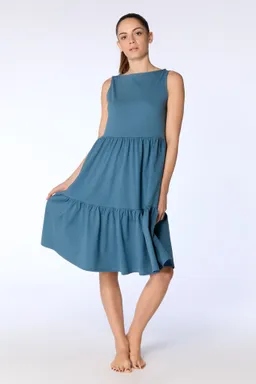 Leela Cotton Leela Cotton Damen vegan Kleid Ruffled Alpine Grey – Produktbild 1 von 1