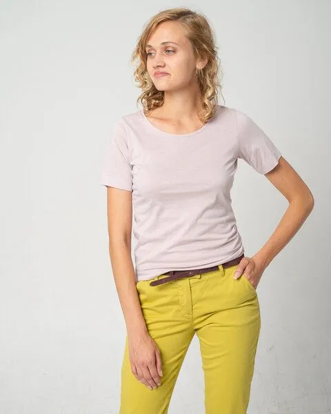 Alma & Lovis Alma & Lovis Basic T-Shirt aus 100% Bio-Baumwolle ‚Tee‘, Violett, – Produktbild 1 von 4