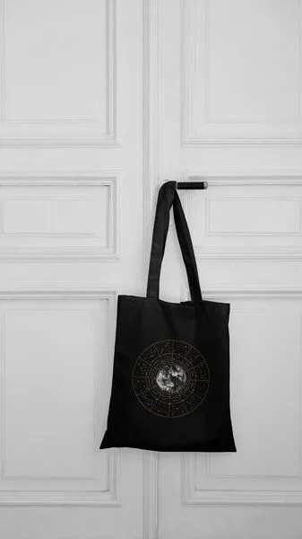 Bio-Baumwolltasche bedruckt - Sternzeichen - Fairtrade - schwarz // ShellyCreates – Produktbild 2 von 3